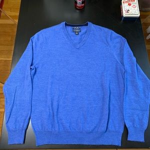 Blue melange V-neck sweater